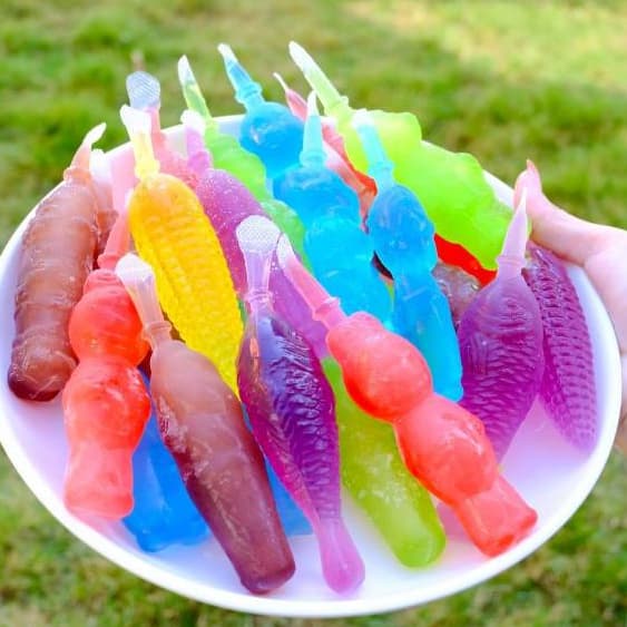 ตุ๊กตาน้ำหวานตรา SP ไอติมโบราณ หวานเย็น ตัวดูดหวานเย็น น้ำหวานตุ๊กตา น้ำหวานกัดดูด รูปที่ 1