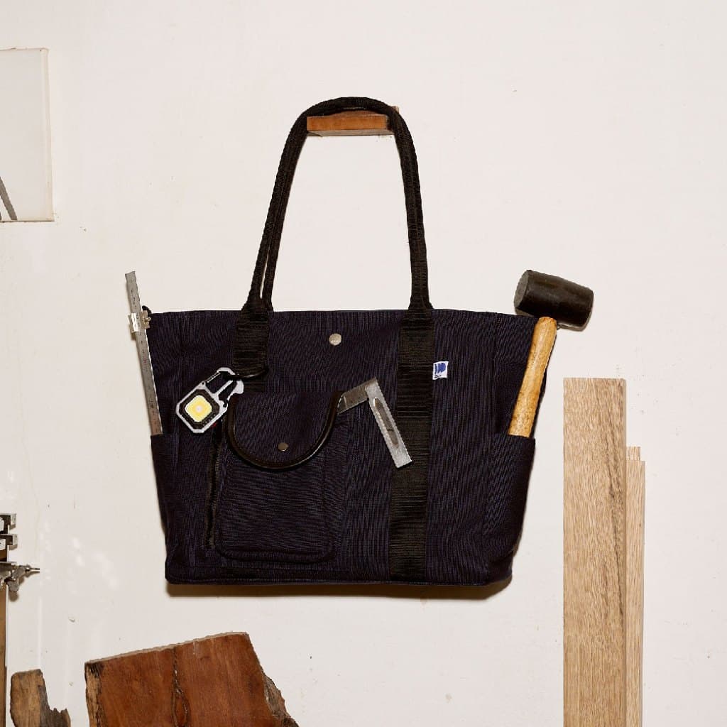 Kodangs Carpenter Bag Vol.4 กระเป๋าสะพายข้างผู้ชาย ซิบ ผ้ากันน้ำ ใส่คอม13-15นิ้วได้ รูปที่ 5