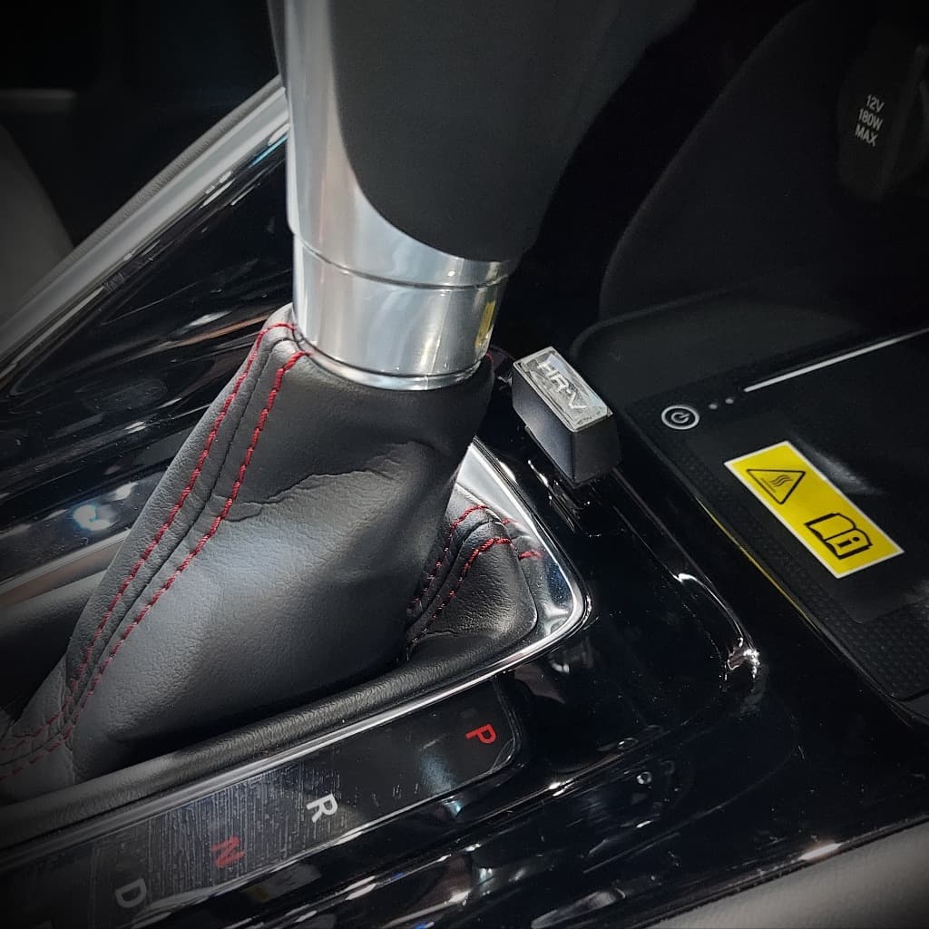 shift lock Honda HRV eHEV เเบบมินิมอล หน้าคริสตรัลเจียระไน ครอบคลุมรุ่น minor change 2024 #shiftlock รูปที่ 7