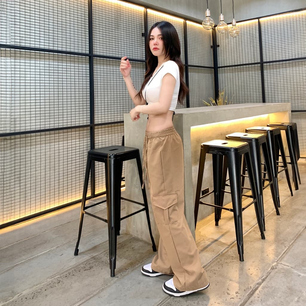 SpinnyHouseกางเกงคาร์โก้ เอวฟรีไซต์ยางยืด กระเป๋าใช้งานได้จริง ผ้าไมโครใส่ง่ายไม่บาง รุ่น กางเกงคาร์โก้ รูปที่ 4