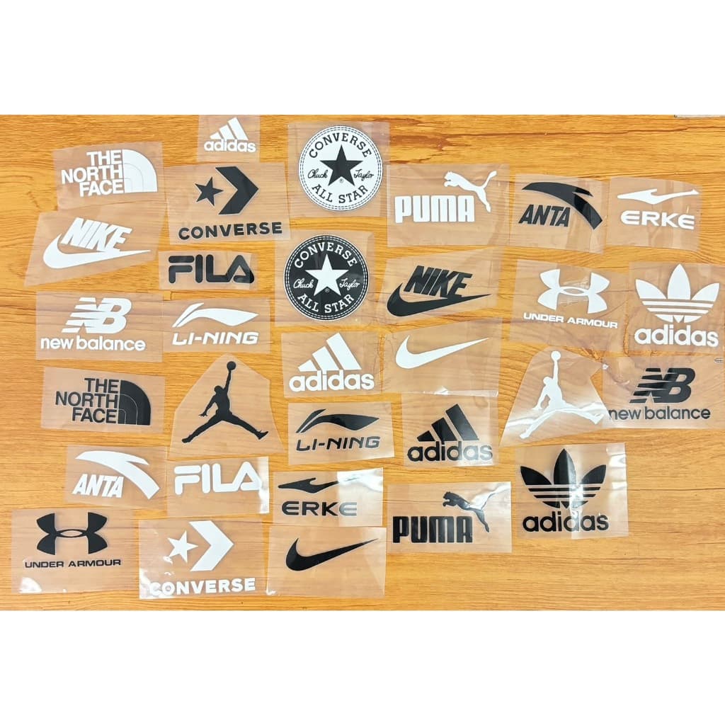 A4* โลโก้ตัวรีดติดเสื้อ ติดหมวก ติดกระเป๋า ส่งเร็ว  มีของพร้อมส่งจากไทย