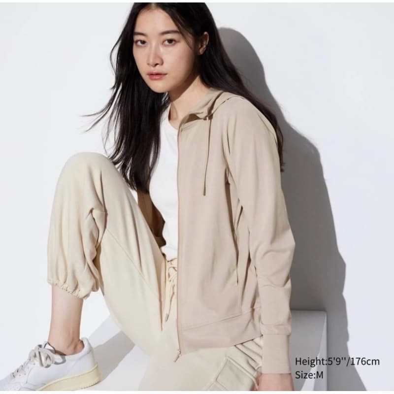 AIRism UV Protection เสื้อแขนยาวกันยูวี สีครีม รูปที่ 1