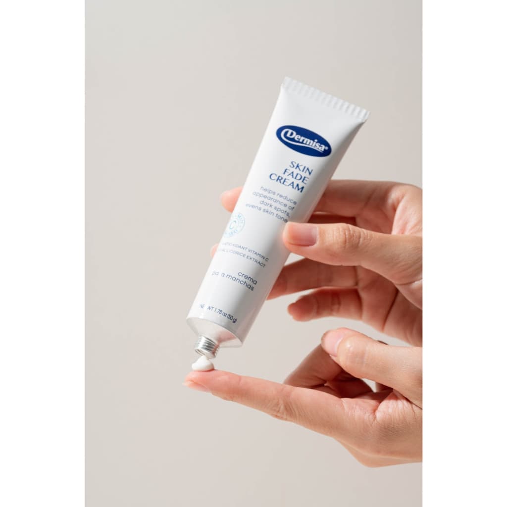 แท้100% ครีมฝ้า กระ จุดด่างดำ ตัวดังใน USA Dermisa Skin Fade Cream 50 กรัม รูปที่ 2
