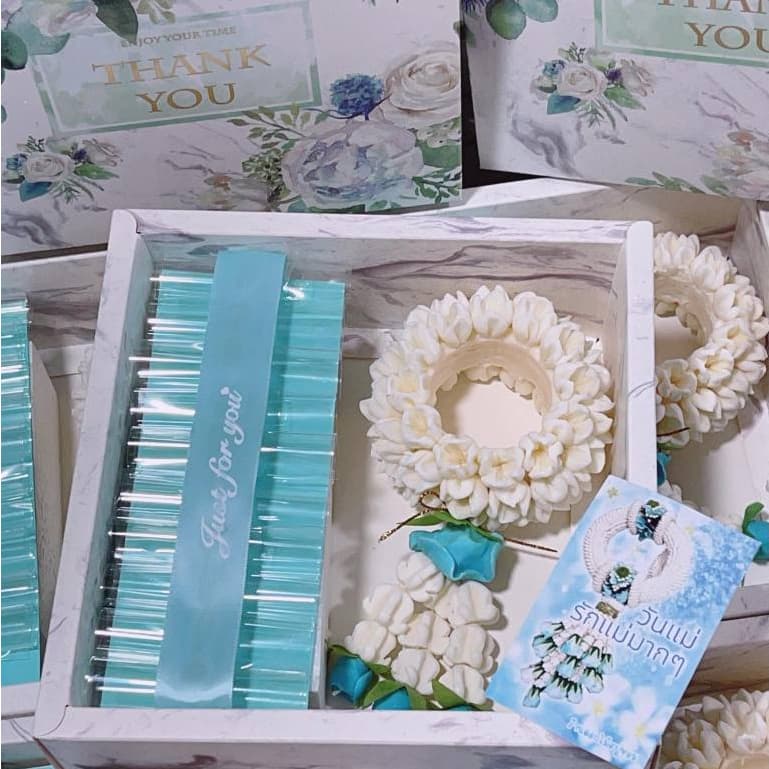 พวงมาลัยสบู่พร้อมกล่อง มีช่องม้วน10ช่องพร้อมการ์ดวันแม่ พวงมาลัยสบู่หอม รูปที่ 3