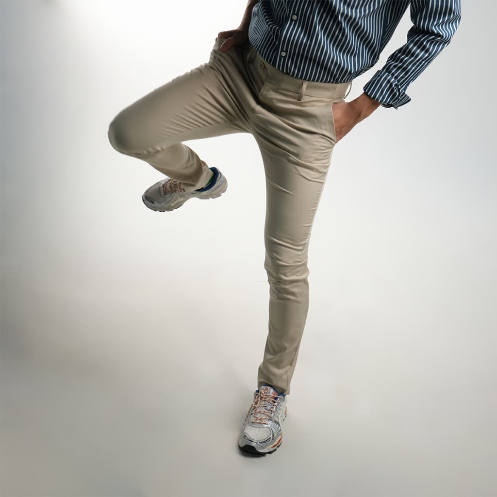 era-won กางเกงสแลคขายาว ทรง super skinny เอวยางยืด รุ่น Workday University - R สี Beige รูปที่ 2