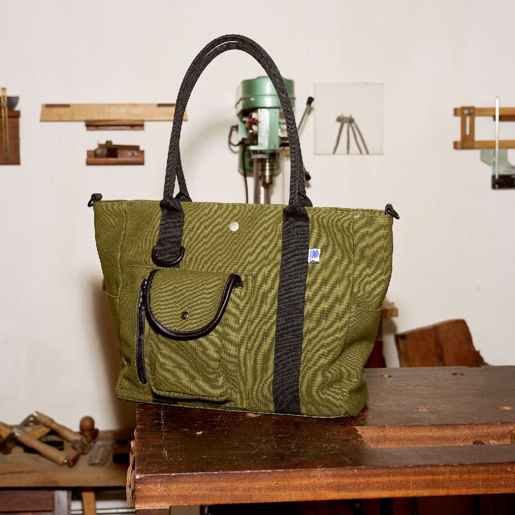 Kodangs Carpenter Bag Vol.4 กระเป๋าสะพายข้างผู้ชาย ซิบ ผ้ากันน้ำ ใส่คอม13-15นิ้วได้ รูปที่ 4