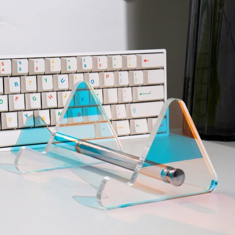 ที่ตั้งคีย์บอร์ด ขาตั้งkeyboardอะคริลิค 1-3ชั้นโปร่งใสเอฟเฟคสีรุ้ง แท่นวาง ชั้นวางคีย์บอร์ด รูปที่ 4