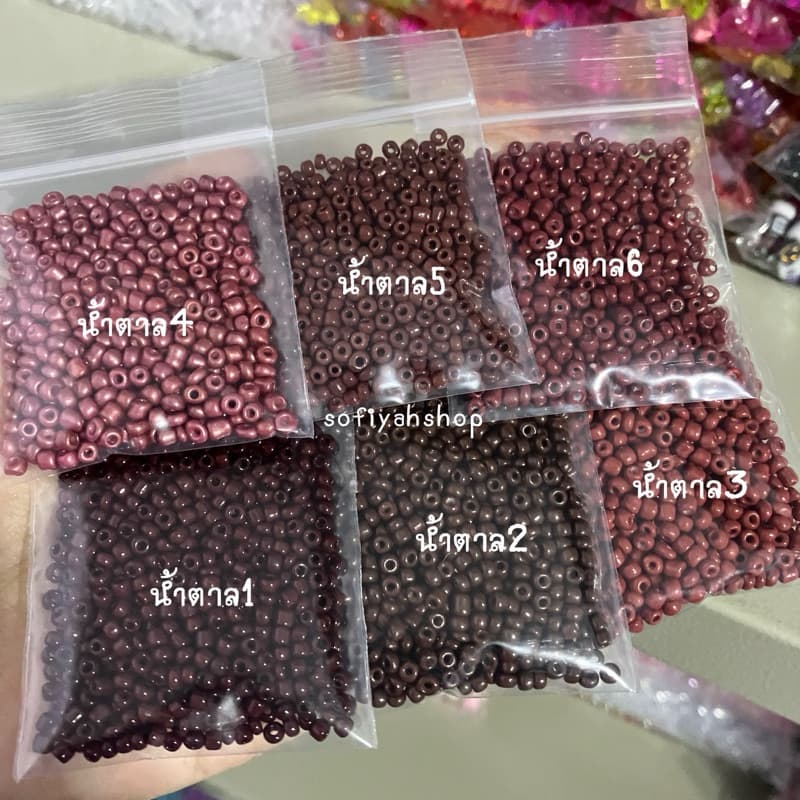 ลูกปัดแก้วเม็ดทราย ขนาด 3 มิล มีสีเยอะกว่าภาพปก รูปที่ 4