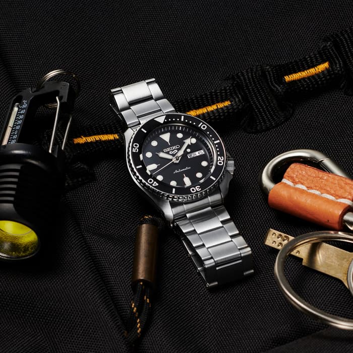 SEIKO 5 Sports Automatic นาฬิกาข้อมือ อัตโนมัติ รุ่น SRPD55K ขนาด 42.5 mm สีดำ รูปที่ 6