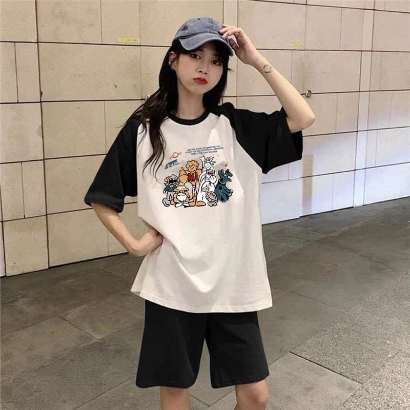 เสื้อยืดสวยๆผู้หญิงที่กําลังฮิต oversize เสื้อผ้าสไตล์ญี่ปุ่นน่ารัก แฟชั่นเกาหลี เสื้อโอเวอร์ไซส์วินเทจ สตรีทสีทูโทนม้าก รูปที่ 9