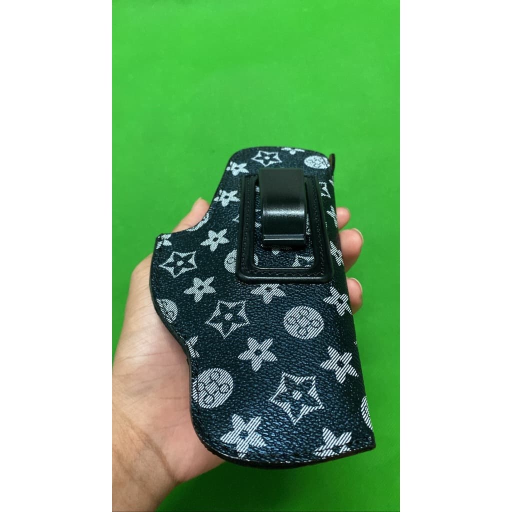ซองพกใน ซองปืนพกในลายหลุยส์ มีทั้งข้างซ้ายขวา ขอบดำ (glock cz 357 38 911 P365 Lcp ชิพ 21a 238 p938 P320*ทุกรุ่น*) รูปที่ 3