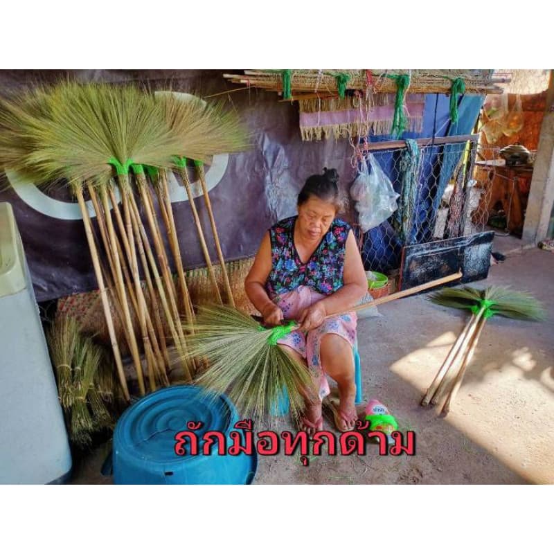 ไม้กวาดดอกหญ้าด้ามยาว ไม่หลุดง่าย ทน ใช้งานได้นาน รูปที่ 3