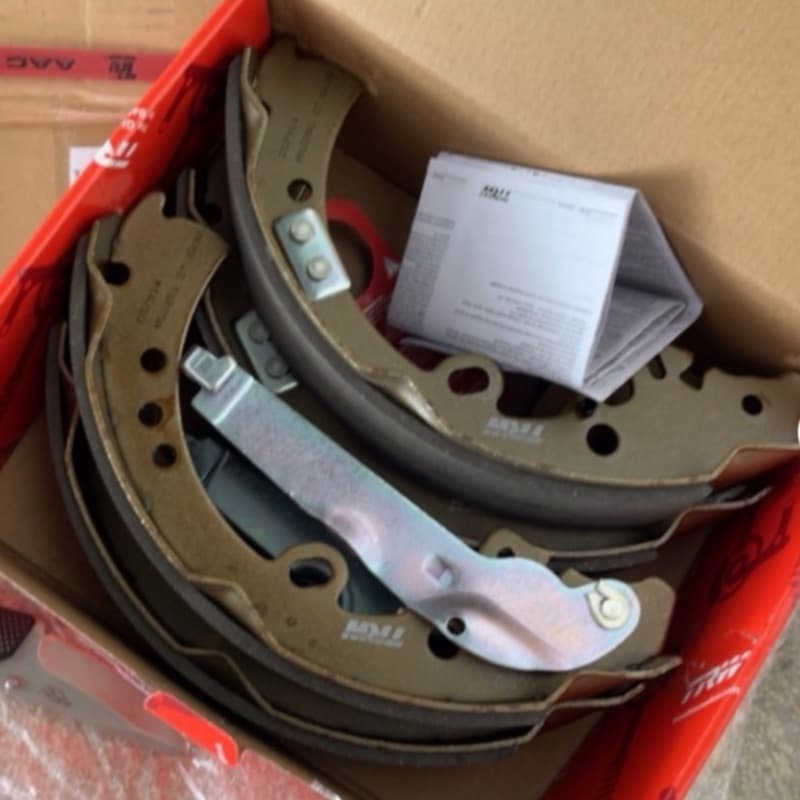 ผ้าเบรคหลัง ดรัม ก้ามเบรคหลัง Toyota Vigo preruner 4wd , Revo 4wd Fortuner ปี 2004-2021 TRW รหัส GS7914 รูปที่ 7