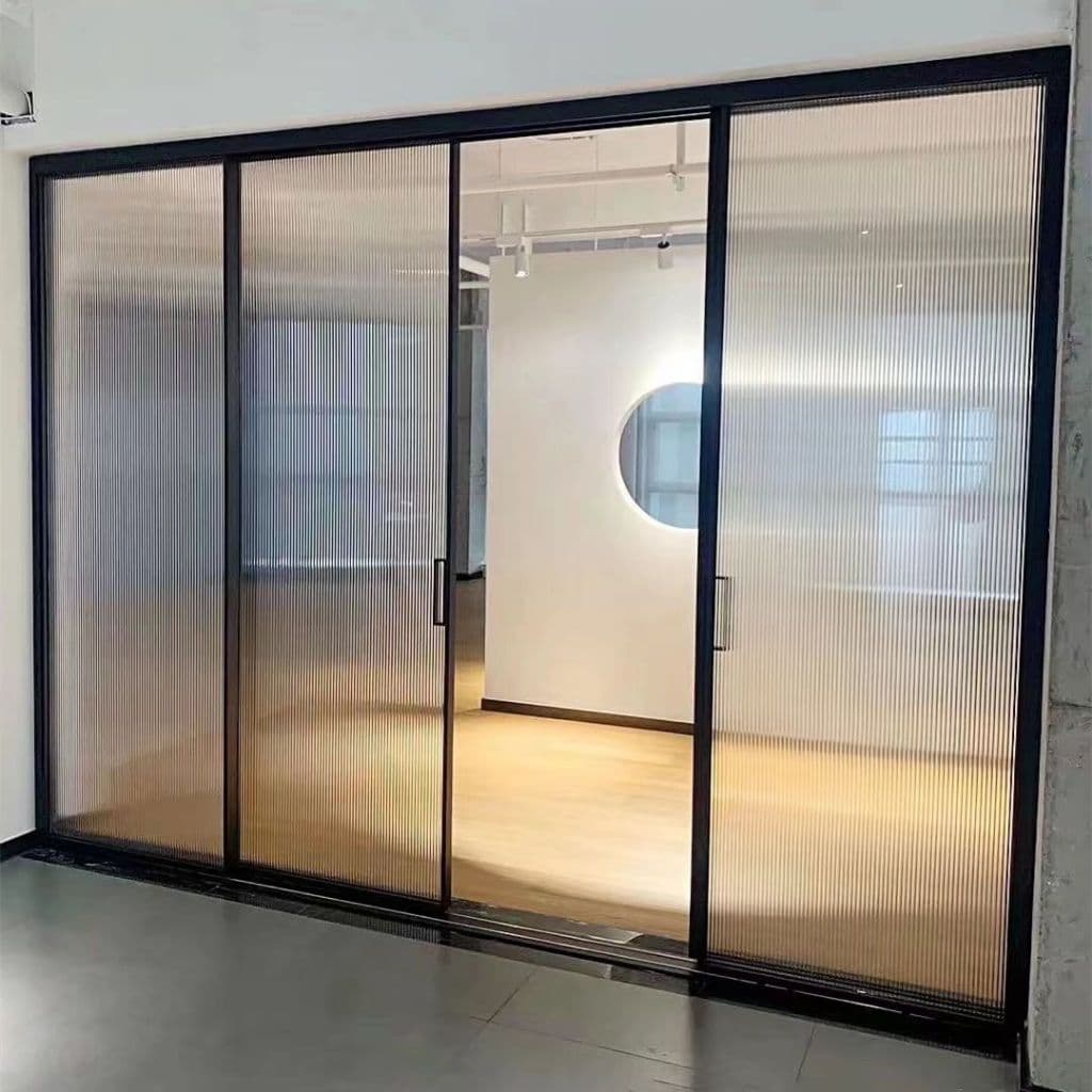 ฟิล์มติดกระจกสุญญากาศ Window film 45/60/90 x 2m PVC สติ๊กเกอร์ติดกระจก ประตู หน้าต่าง มีให้เลือกหลายลาย รูปที่ 6