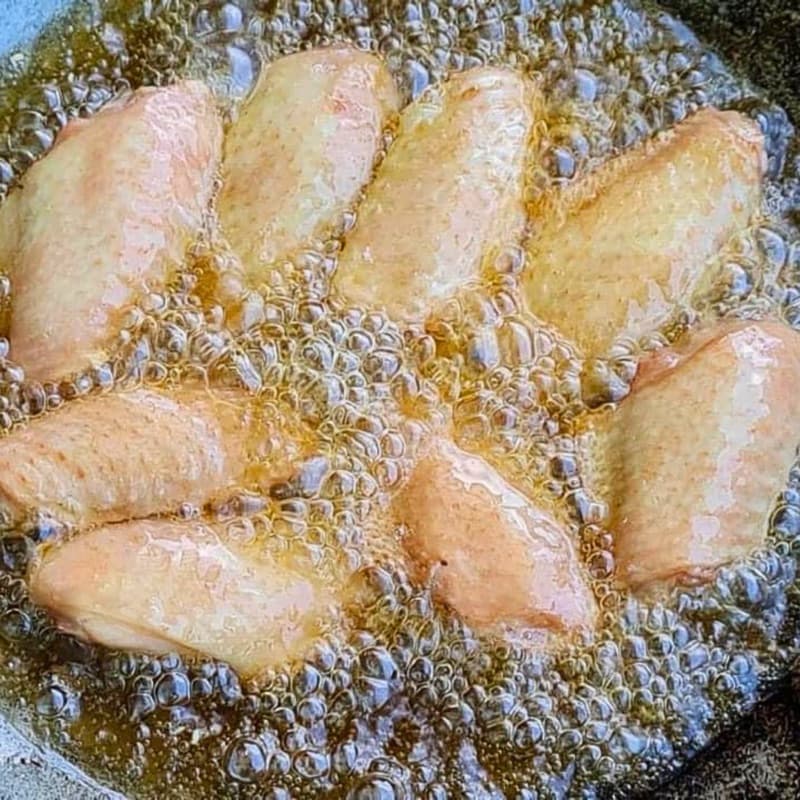 ปีกกลางไก่น้ำปลา 456 1 กิโลกรัม | CHICKEN WINGS WITH FISH SAUCE รูปที่ 2