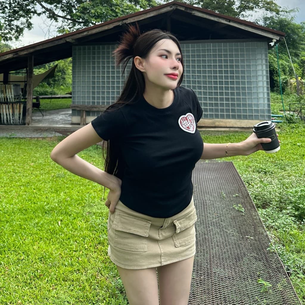 SpinnyHouseเสื้อยืดรัดรูปแต่งย่นข้าง สกรีนหัวใจแน่นๆ ทรงสวย ใส่แล้วพรางหุ่นมาก สาวอวบใส่ได้ รุ่น จั๊มเอวAllyou รูปที่ 6