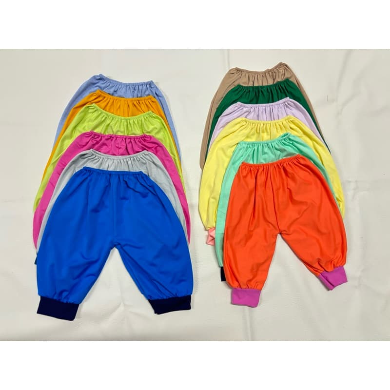 กางเกงขายาวสีเล็ก รูปที่ 2