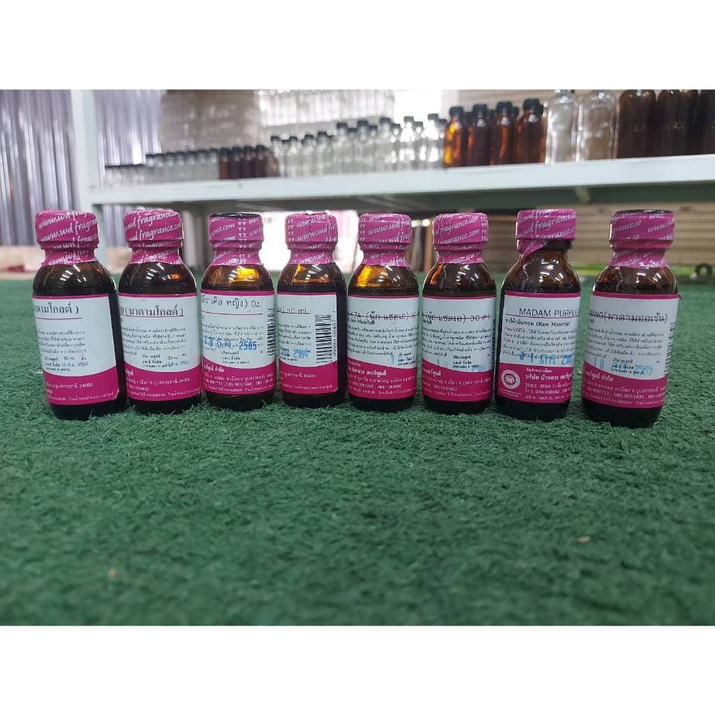 หัวเชื้อน้ำหอม 100% กลิ่น ชาแนลบลู กลิ่นหอม ติดทนนาน อบอุ่น น่าซบ {{ }} - Bualuang Perfume รูปที่ 4