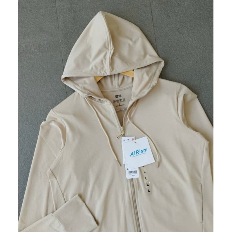AIRism UV Protection เสื้อแขนยาวกันยูวี สีครีม รูปที่ 4