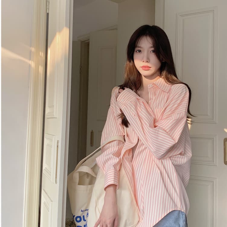 fashiongirl1688 เสื้อเชิ้ตแขนยาว ลายริ้ว ลายทาง สีสันสดส เหมาะกับซัมเมอร์สุดๆ สไตล์เกาหลี รูปที่ 7