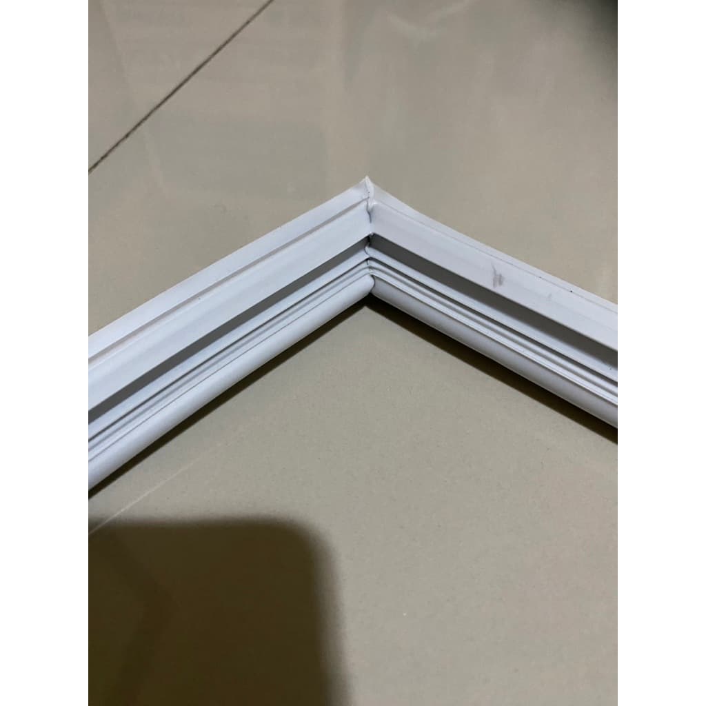 ขอบยางตู้เย็น สำหรับ TOSHIBA รุ่น GR-B157T รูปที่ 4