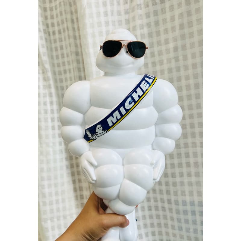 แว่นใส่ตุ๊กตา.เล็กๆน่ารักดีไซน์น่ารักอ่านรายละเอียดก่อนสั่งซื้อนะคะ ขนาด8x3x7.5 cm. รูปที่ 2