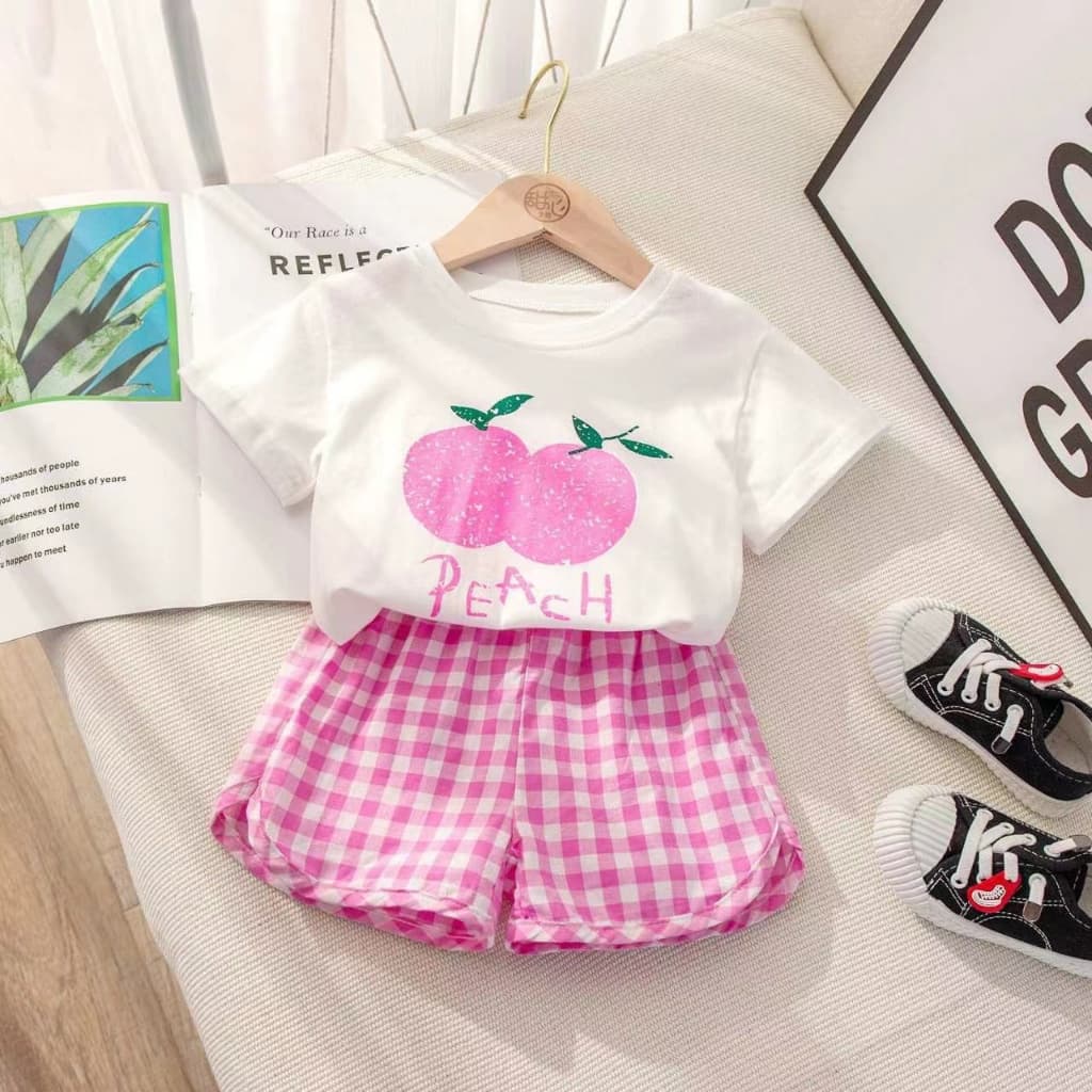 P06 ชุดเสื้อแขนสั้น ชุดเด็ก ลายผลไม้ และ กางเกงขาสั้นลายสก๊อต ผ้านิ่ม ใส่สบาย Set 2 ชิ้น รูปที่ 4