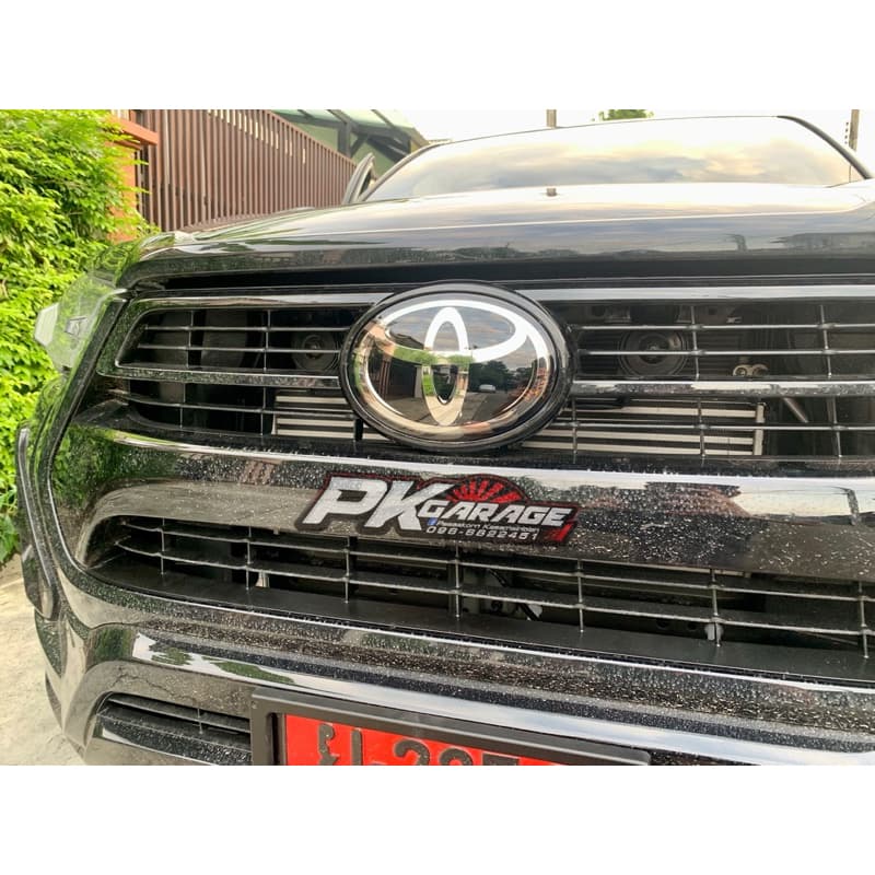 ของแท้!! โลโก้แก้วหน้ากระจัง Toyota 100% NewFortuner Legender Revo Rocco 2020ขึ้นไป รูปที่ 3