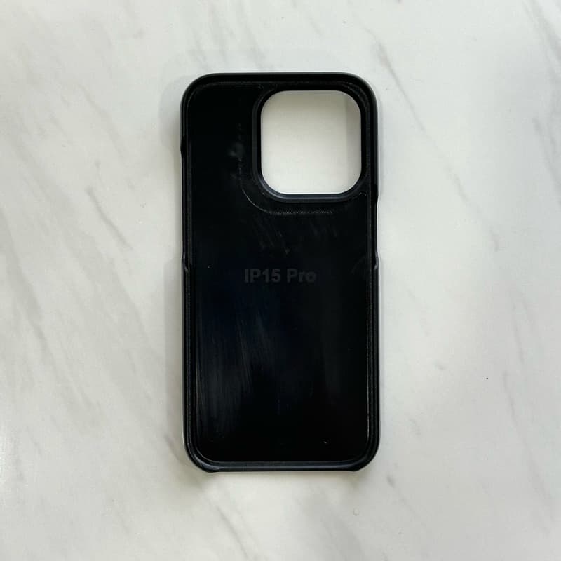 เคสแข็งด้านสีดำ รุ่นiphone, มีทั้งแบบกล้องนูนและไม่นูน รูปที่ 3
