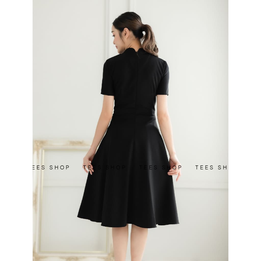 TEESBRAND T1566 ชุดทำงานสีดำ ทรงบาน เสื้อคอจีน แขนสั้น ยาว40 นิ้ว เดรสดำ ชุดดำงานศพ ชุดสุภาพ ใส่งานพิธี สินค้า รูปที่ 3