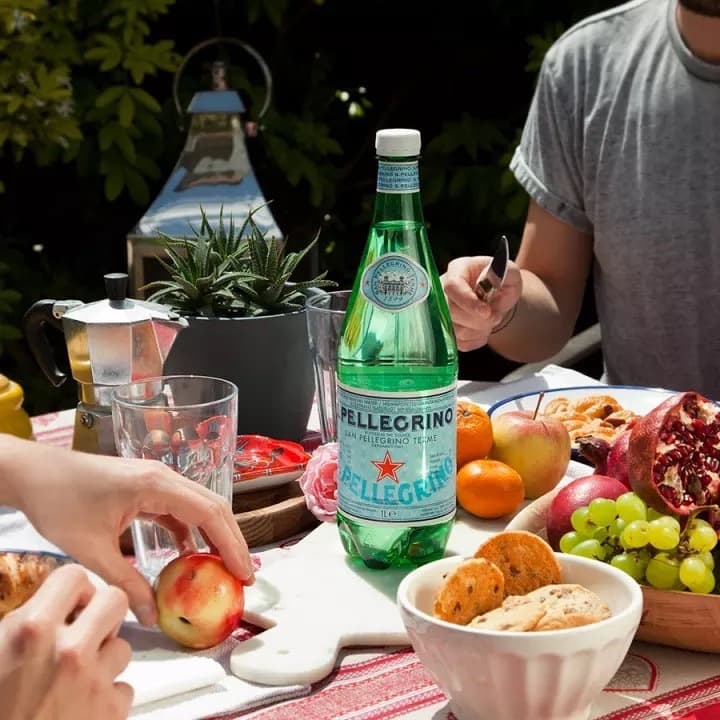 San Pellegrino Sparkling Mineral Water 1000 ml น้ำแร่อัดแก๊สธรรมชาติ ขวดพลาสติก 12 ขวด รูปที่ 4