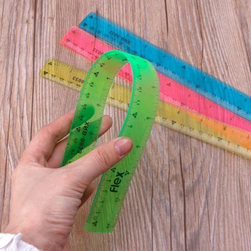 แพ็ค 12 ชิ้นคละสี ไม้บรรทัดยางซิลิโคน ไม้บรรทัดงอได้ PVC ไม้บรรทัดเจล ม้วนได้ ไม่หัก ไม้บรรทัดเยลลี่ รูปที่ 4