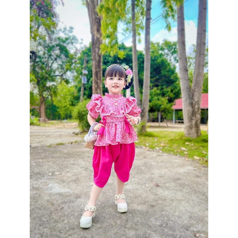 ชุดไทยเด็กผู้หญิง โจงกระเบน+เสื้อผ้าไหมอิตาลี่ ผ้านิ่มใส่สบายไม่ร้อน รูปที่ 2