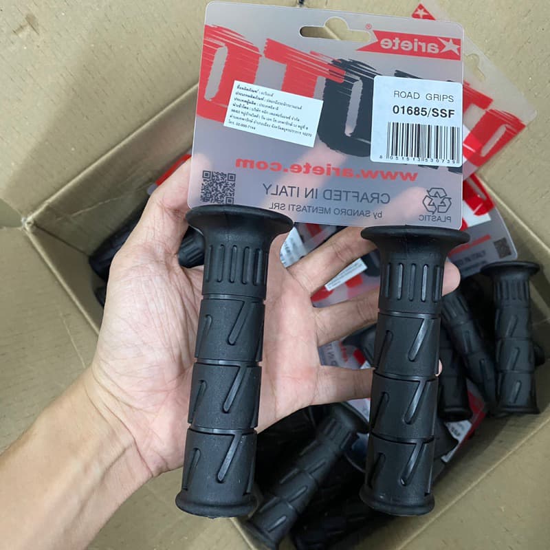 ปลอกแฮนด์ Ariete แท้100% แพ็คเกจใหม่ นุ่มกระชับมือขับสบาย ใส่ได้ทุกรุ่น รูปที่ 5