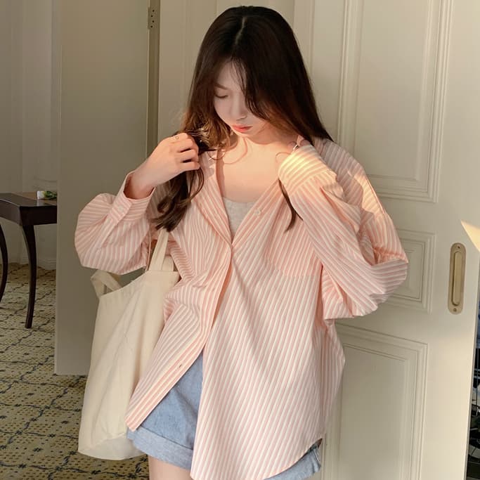 fashiongirl1688 เสื้อเชิ้ตแขนยาว ลายริ้ว ลายทาง สีสันสดส เหมาะกับซัมเมอร์สุดๆ สไตล์เกาหลี รูปที่ 6