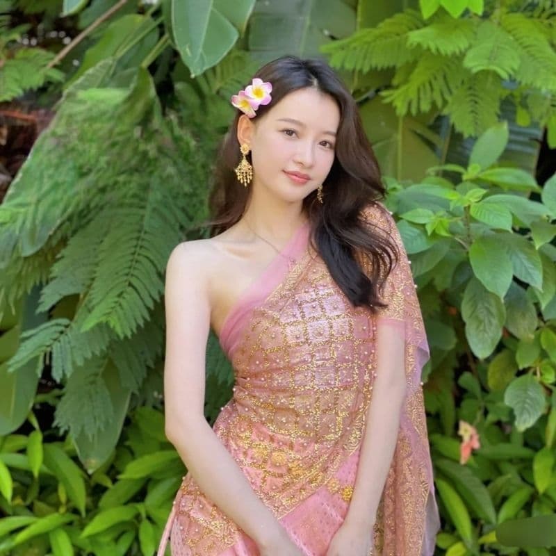 ชุดไทย ชุดไทยสไบงานปัก ปักทอง งานสวยผ้าดี สินค้า รูปที่ 4