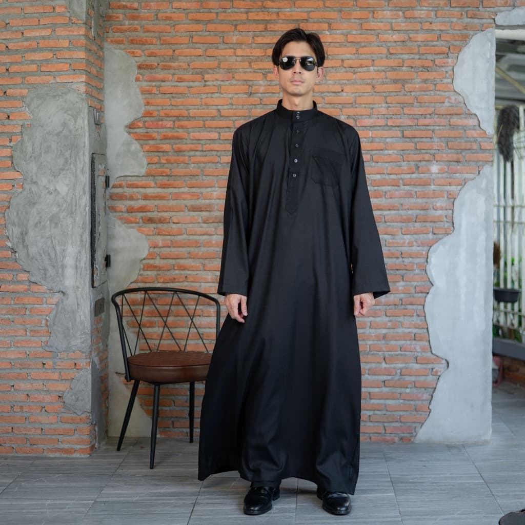 โต๊ปสีดำแขนยาว งานแบรนด์ DAFFAH ทรงคอตั้งสุดเท่ งานเนื้อผ้าคอตตอนผสมโพลีเอสเตอร์ AE51วาริสมุสลิม รูปที่ 4