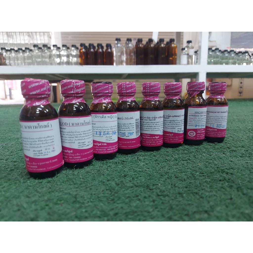 หัวเชื้อน้ำหอม 100% กลิ่น ชาแนลบลู กลิ่นหอม ติดทนนาน อบอุ่น น่าซบ {{ }} - Bualuang Perfume รูปที่ 3