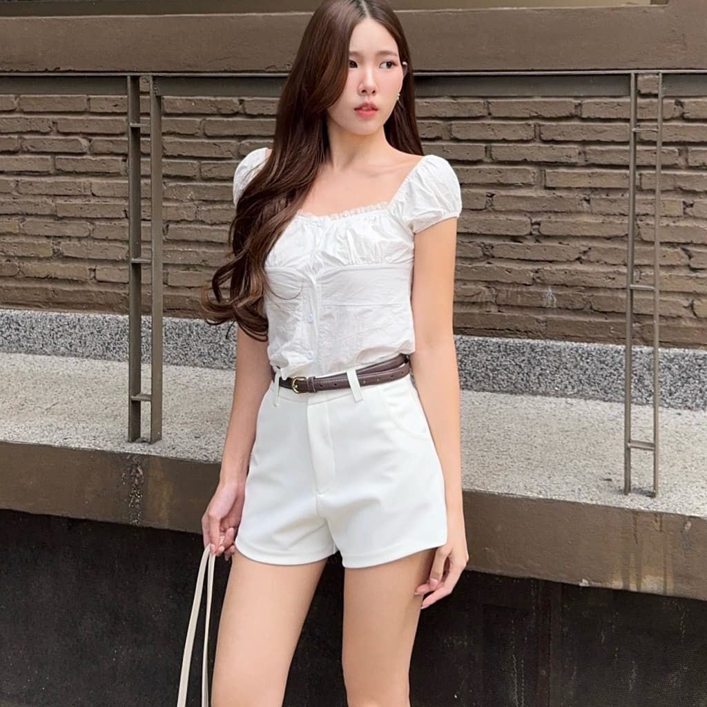 Yada Pants | Luna shorts กางเกงขาสั้น แต่งกระเป๋าหลัง ผ้าโรเชฟ *ไซส์เล็กกว่ารุ่น Lisa* รูปที่ 2