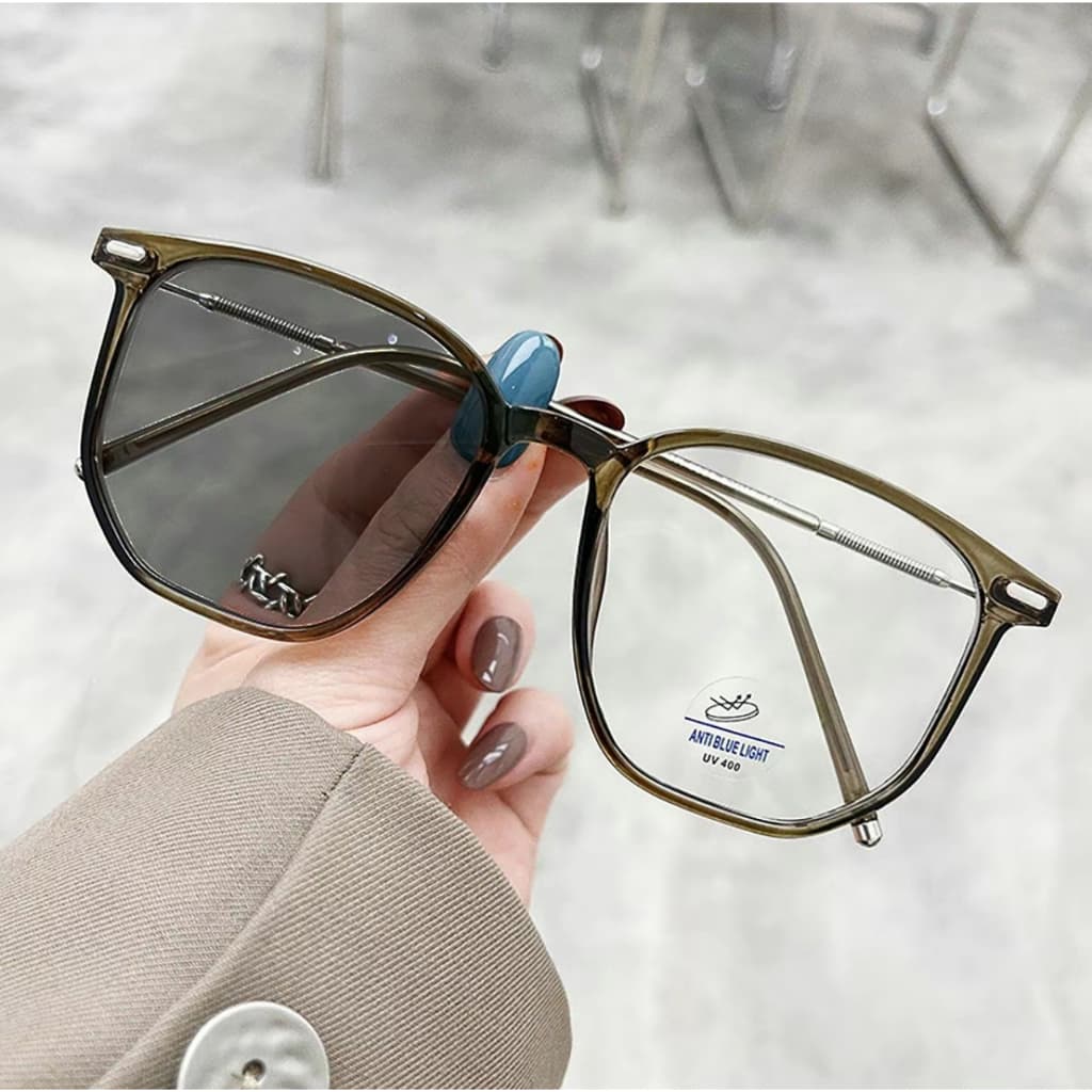 แว่นสายตาสั้น ฟรีกล่องใส่แว่น จากไทย แว่นกรองแสง ออกแดดเปลี่ยนสี แว่นเลนส์ออโต้ รูปที่ 7