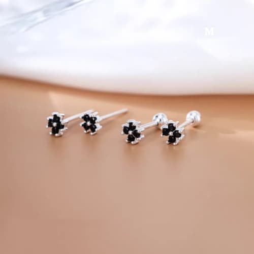 MEETต่างหูเงิน Lucky Clover ต่างหูเพชร ต่างหูเก๋ๆ ต่างหูแฟชั่น ตุ้มหูเงินแท้ ต่างหูผู้หญิง ต่างหู รูปที่ 9