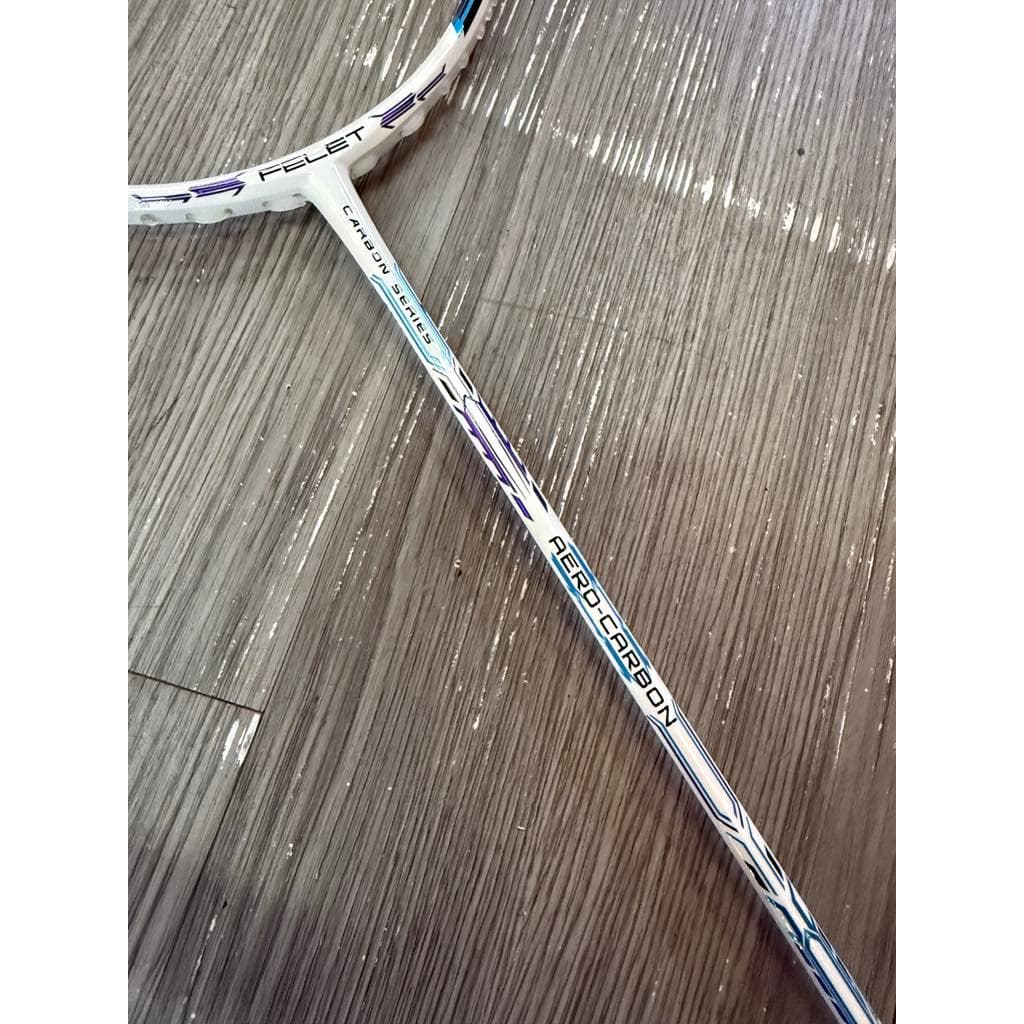 Felet Aero Carbon Snow White สามารถขึ้นเอ็นได้ถึง 35LBS ไม้แบดมินตัน รูปที่ 6