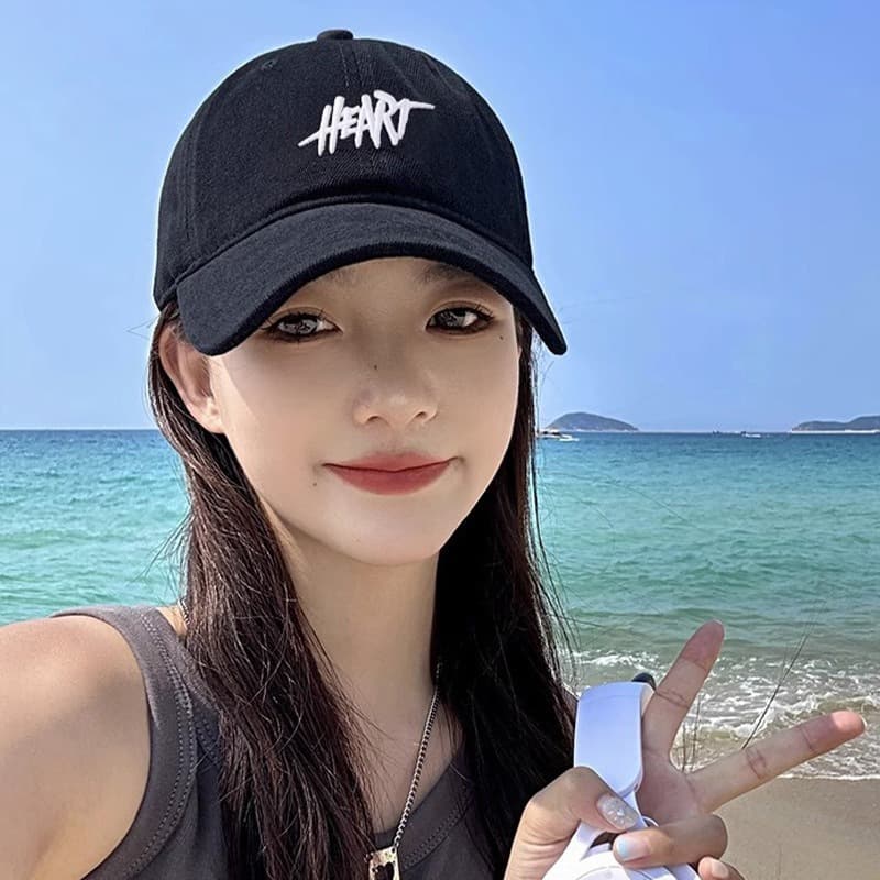 ส่งเร็วหมวกแก๊ปเบสบอล ปัก HEART หมวกแก๊ป หมวกกีฬา แฟชั่นสันทนาการ กันแดด ได้ทั้งชายหญิง ปรับขนาดได้-Yanakala รูปที่ 7