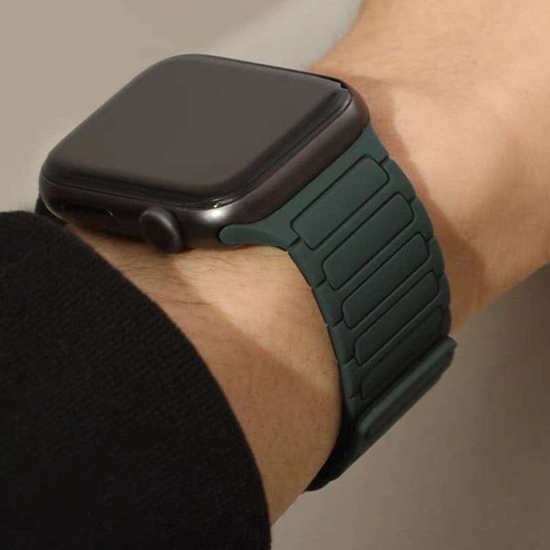 สายนาฬิกาซิลิโคนแม่เหล็กสำหรับ iwatch46mm49mm45mm42mm41mm44mm38mm40mm สายนาฬิกาใหม่ซีรีส์ 11/10/9/8/7/6/5/4/3/2/4/1/se รูปที่ 8
