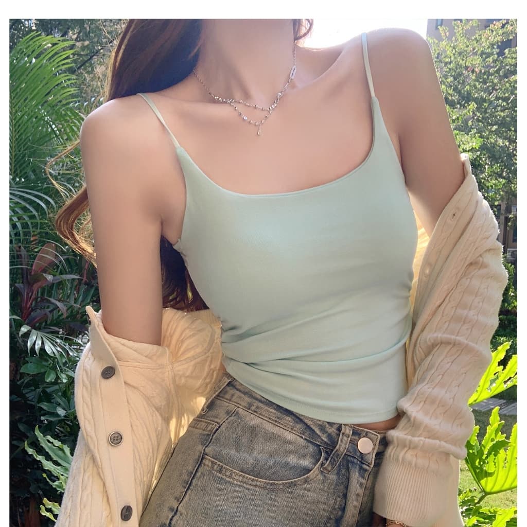 เสื้อสายเดี่ยว มีฟองน้ำ สำหรับผู้หญิง สีสันสวยงาม ไร้ขอบ ใส่สบาย สไตล์เก๋ๆ เสื้อผ้าผู้หญิง แฟชั่นน่ารักๆ B835 รูปที่ 8