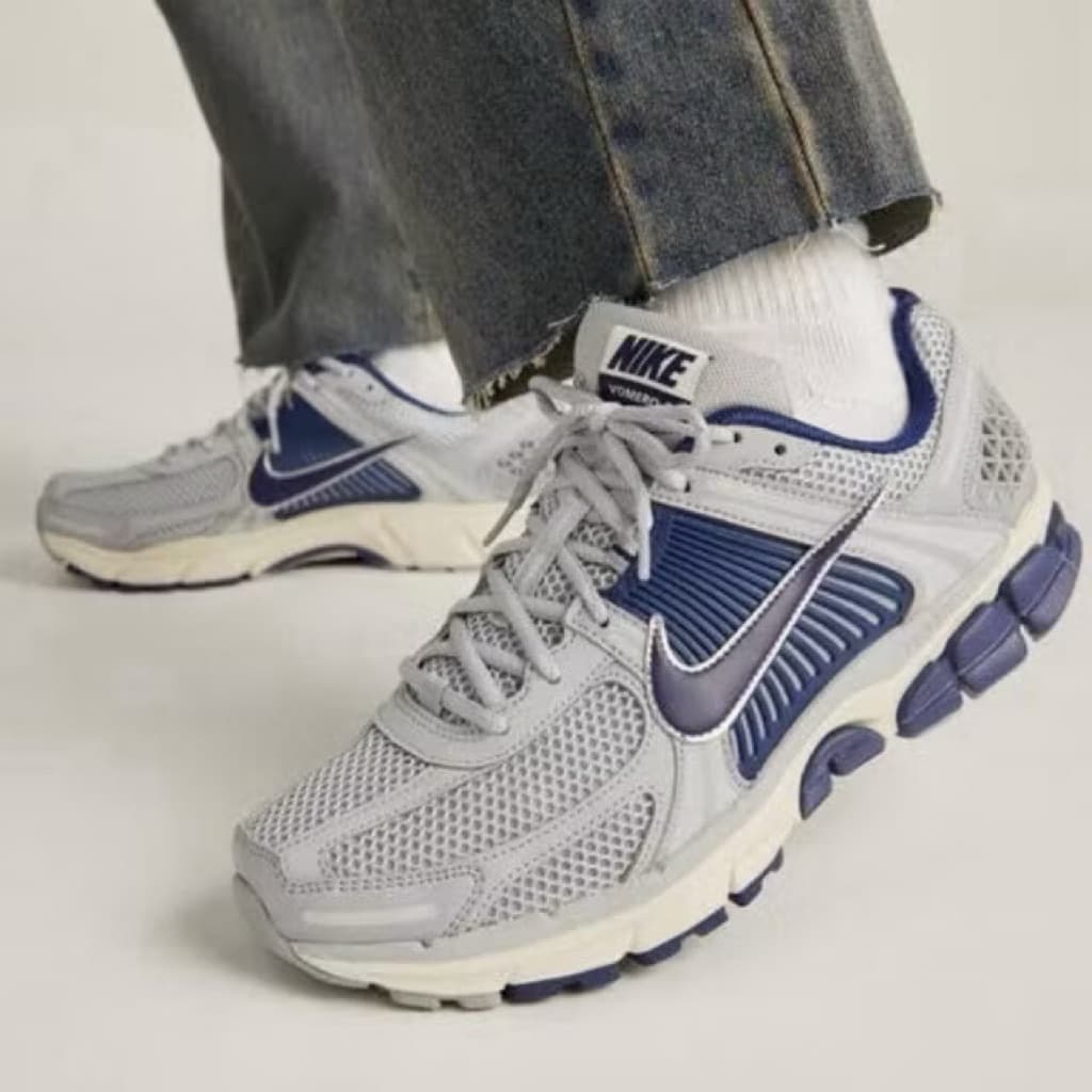 ‼ Nike Zoom Vomero 5 รูปที่ 8