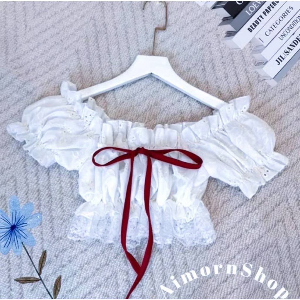 aimorn_shopเสื้อครอป แขนบอลลูน ลายสก็อต แต่งโบว์แต่งขอบลูกไม้สวยแซ่บสุดๆ รูปที่ 1