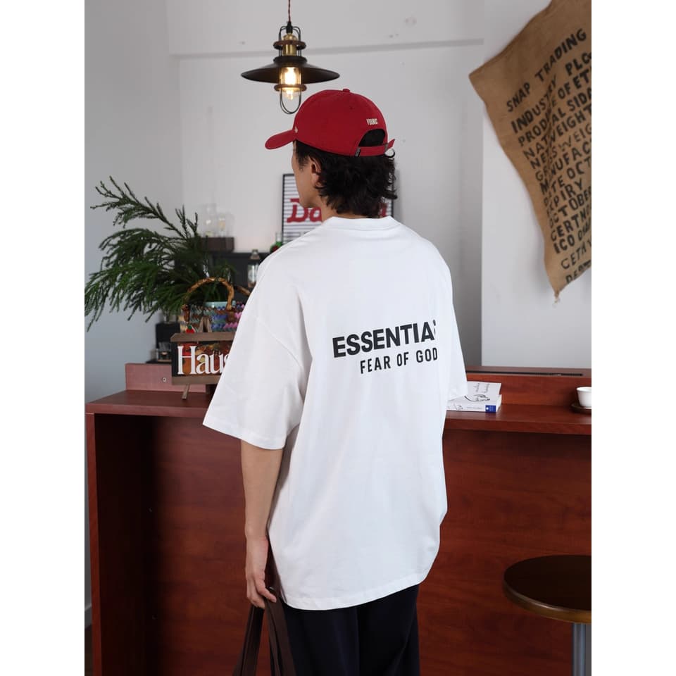 เสื้อยืด Essentials Fear Of God Classic Short Sleeve Tee T-Shirt รูปที่ 3