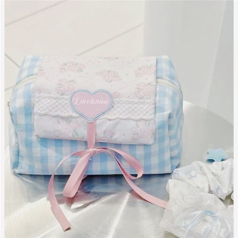Chaichaishop 𝑺𝒘𝒆𝒆𝒕𝒊𝒆 𝒃𝒂𝒈 กระเป๋าเครื่องสำอาง ละมุน แต่งโบว์ผูก สีพาสเทล ลายสก็อต น่ารักมาก มีซิป รูปที่ 8