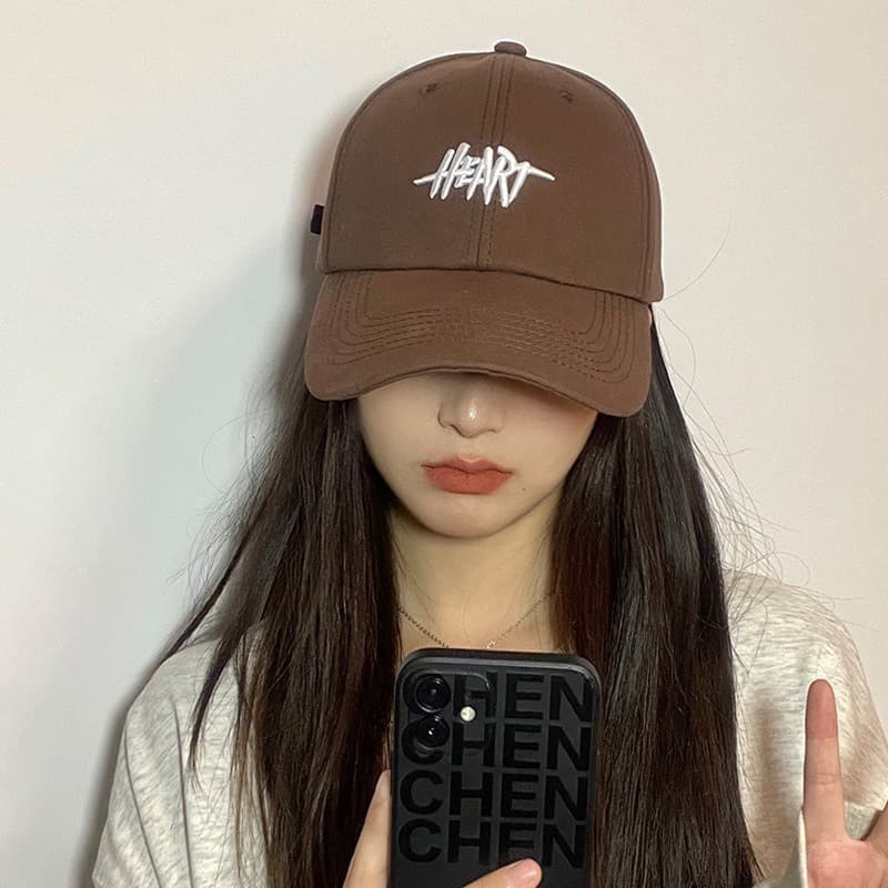 ส่งเร็วหมวกแก๊ปเบสบอล ปัก HEART หมวกแก๊ป หมวกกีฬา แฟชั่นสันทนาการ กันแดด ได้ทั้งชายหญิง ปรับขนาดได้-Yanakala รูปที่ 4